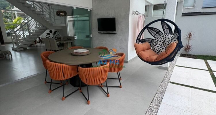 Maravilhosa casa de alto padrão – 04 suítes (com opção para 5ª suíte) – disponível para venda ou locação