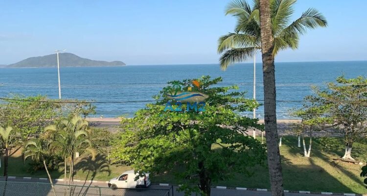 Apartamento Cobertura Frente ao Mar – 03 dormitórios, sendo 02 suítes