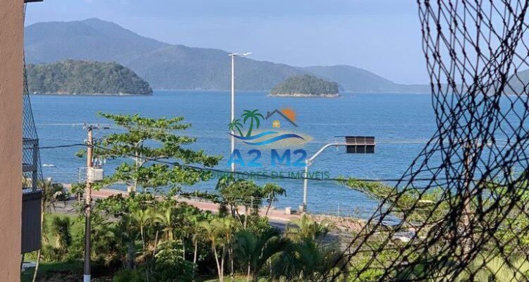 Apartamento Cobertura Frente ao Mar – 03 dormitórios, sendo 02 suítes