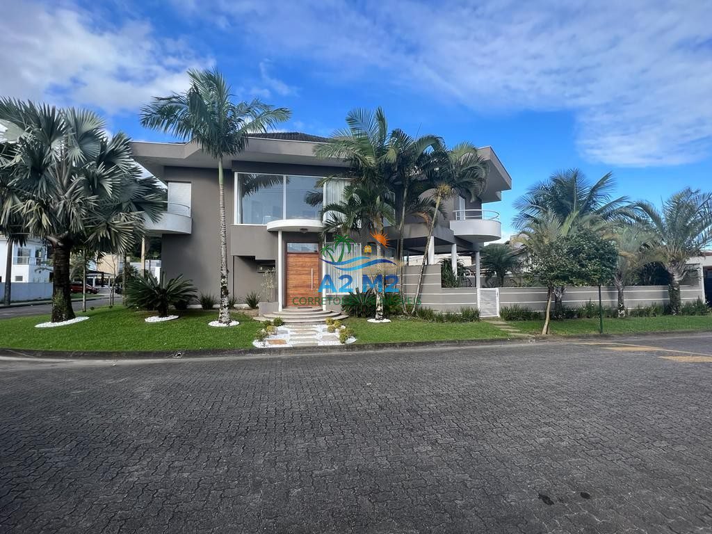 Casa de alto padrão à venda no Condomínio Costa Nova Residence – Massaguaçu, Caraguatatuba (SP)