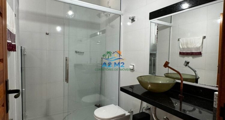 Casa Térrea 04 dorms c/ 02 suítes – área de 750 m – Caraguatatuba – SP