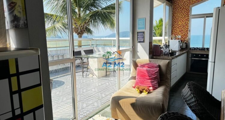 Apartamento Cobertura com vista do Mar – 03 Dormitórios sendo 01 suíte