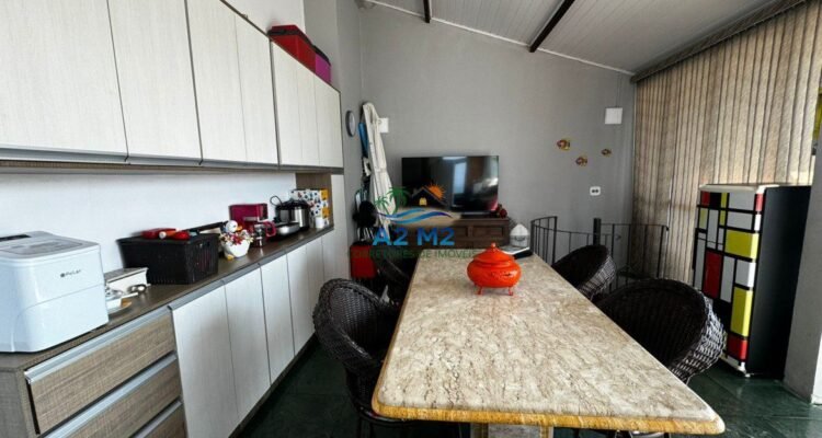 Apartamento Cobertura com vista do Mar – 03 Dormitórios sendo 01 suíte