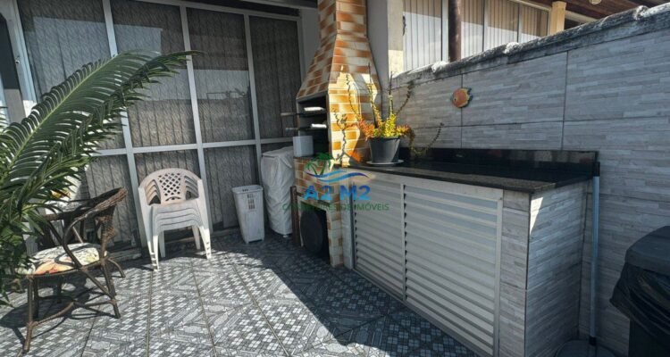 Apartamento Cobertura com vista do Mar – 03 Dormitórios sendo 01 suíte