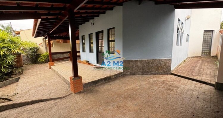 Linda Casa a 250 metros da Praia de Capricórnio – Conforto, Segurança e Muito Espaço!!