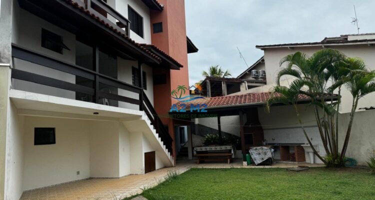 Linda Casa a 250 metros da Praia de Capricórnio – Conforto, Segurança e Muito Espaço!!