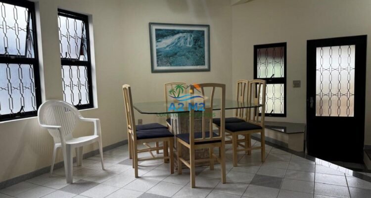 Linda Casa a 250 metros da Praia de Capricórnio – Conforto, Segurança e Muito Espaço!!