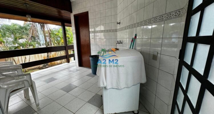 Linda Casa a 250 metros da Praia de Capricórnio – Conforto, Segurança e Muito Espaço!!