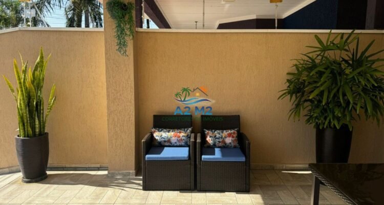 CASA TÉRREA COM 03 DORMITÓRIOS (01 SUÍTE) – 200 metros da PRAIA de MASSAGUAÇU