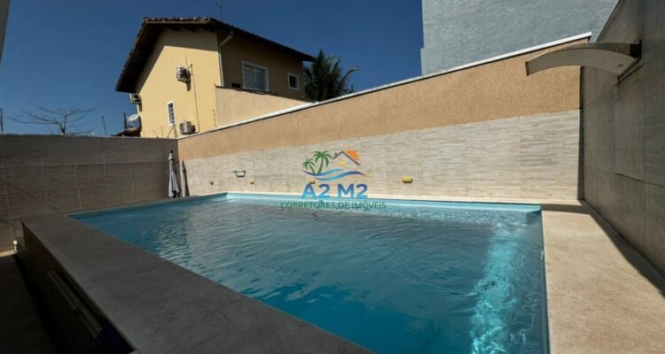 CASA TÉRREA COM 03 DORMITÓRIOS (01 SUÍTE) – 200 metros da PRAIA de MASSAGUAÇU