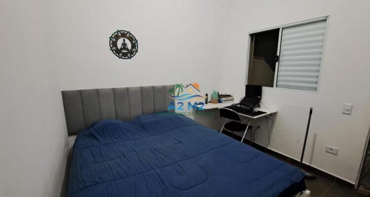 Casa com 04 Dormitórios – Próximo a Praia – Jd do Sol