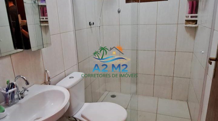 Casa com 04 Dormitórios – Próximo a Praia – Jd do Sol