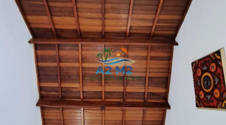 Casa com 04 Dormitórios – Próximo a Praia – Jd do Sol