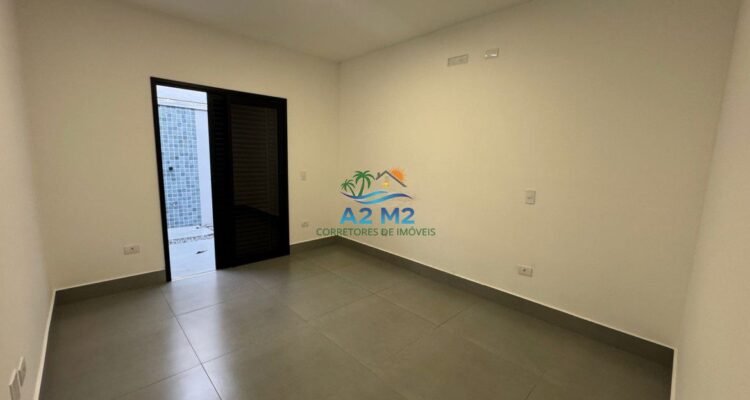 Casa Térrea à venda – 02 suítes – Massaguaçu – Caraguatatuba, a 700 metros da praia!!