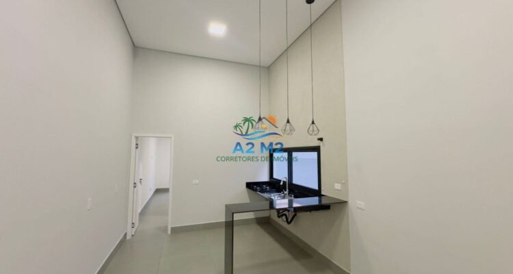 Casa Térrea à venda – 02 suítes – Massaguaçu – Caraguatatuba, a 700 metros da praia!!