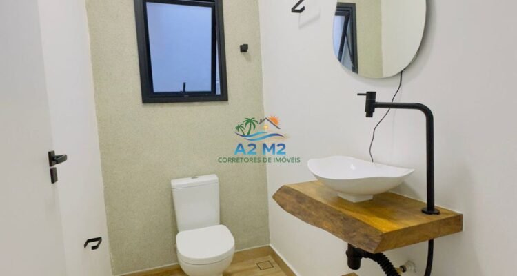 Casa Térrea à venda – 02 suítes – Massaguaçu – Caraguatatuba, a 700 metros da praia!!