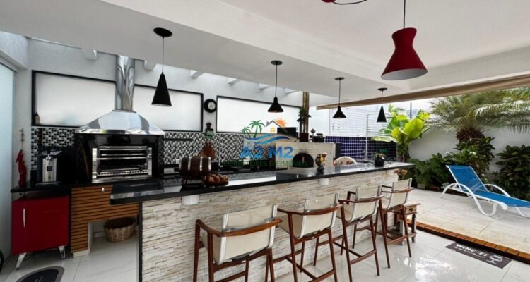 Espetacular casa de alto padrão em condomínio fechado frente à praia de Massaguaçu – Caraguatatuba (SP)