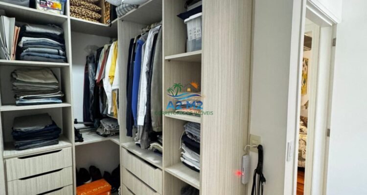 Espetacular casa de alto padrão em condomínio fechado frente à praia de Massaguaçu – Caraguatatuba (SP)