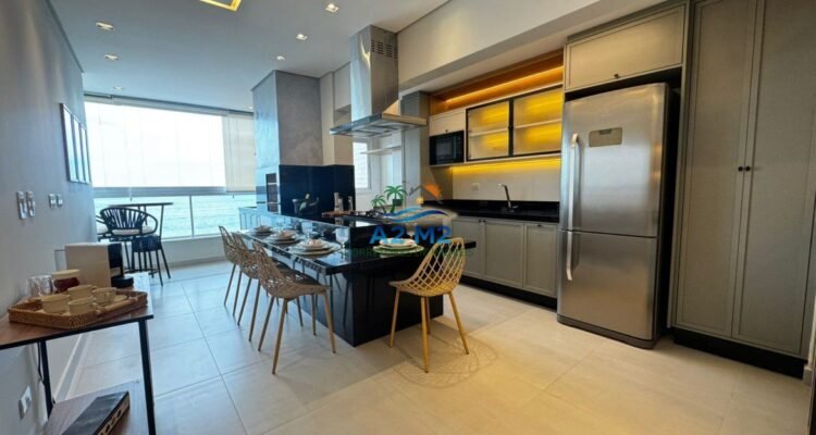 Apartamento de frente para o mar, na linda Praia de Massaguaçu – Caraguatatuba/SP – 03 Dorms (01 suíte) e 02 vagas