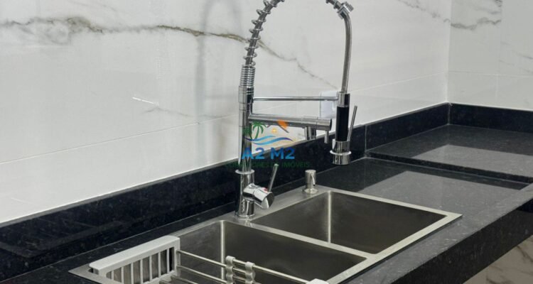 Casa Térrea com 03 suítes – Jd. Gaivotas/Caraguatatuba