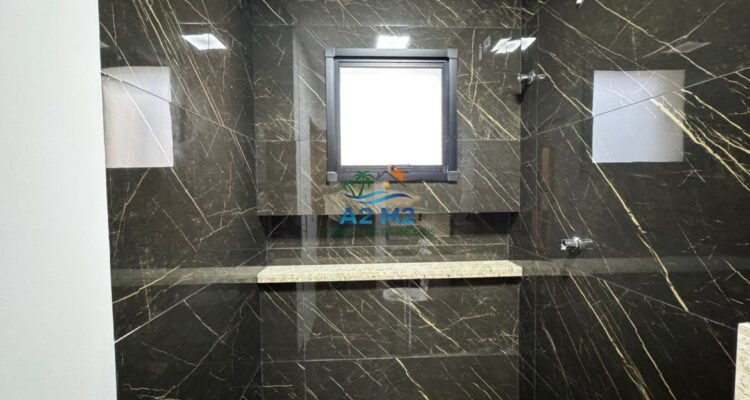 Casa Térrea com 03 suítes – Jd. Gaivotas/Caraguatatuba