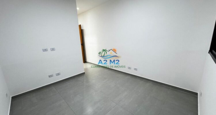 Casa Térrea com 03 suítes – Jd. Gaivotas/Caraguatatuba