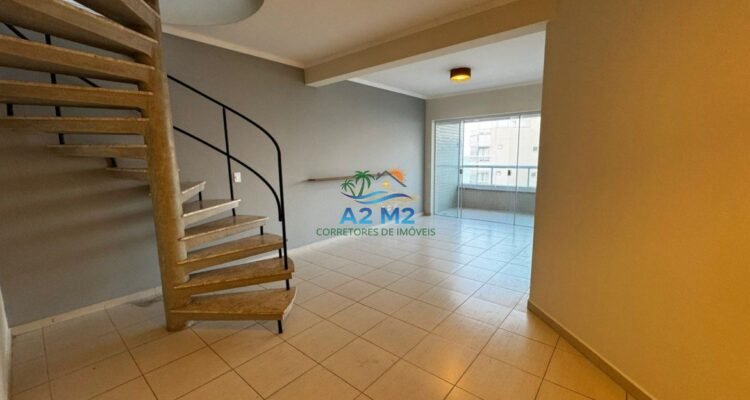 MARAVILHOSA COBERTURA FRENTE A PRAIA – INDAIÁ – 04 Dorms e 02 vagas