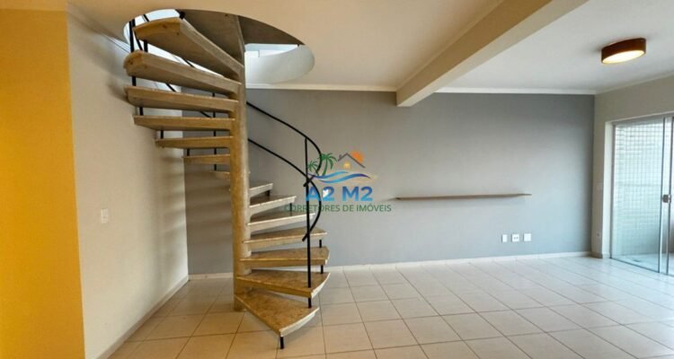 MARAVILHOSA COBERTURA FRENTE A PRAIA – INDAIÁ – 04 Dorms e 02 vagas