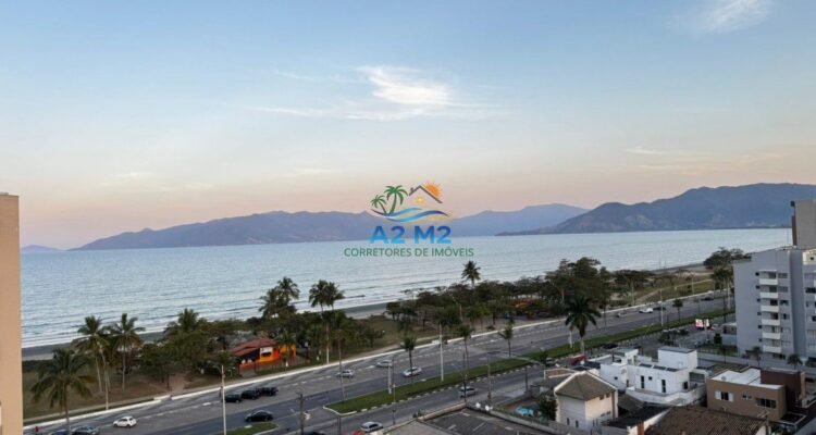 MARAVILHOSA COBERTURA FRENTE A PRAIA – INDAIÁ – 04 Dorms e 02 vagas