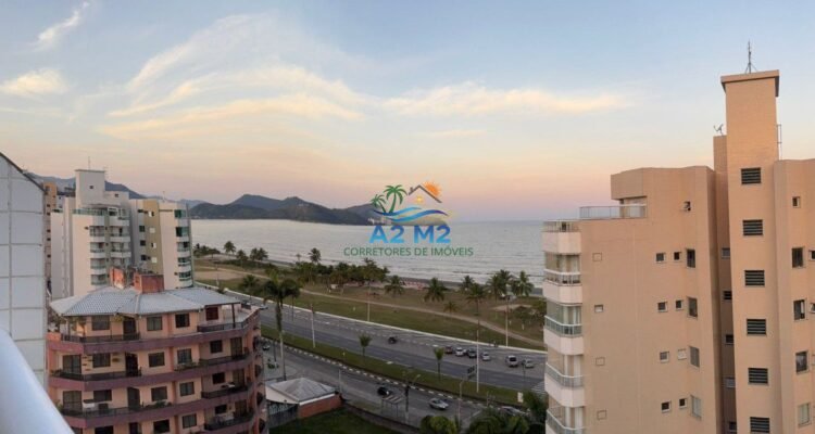 MARAVILHOSA COBERTURA FRENTE A PRAIA – INDAIÁ – 04 Dorms e 02 vagas