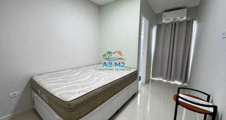 Maravilhoso Sobrado com 03 suítes – 150 metros da Praia de Massaguaçu – Mobiliado