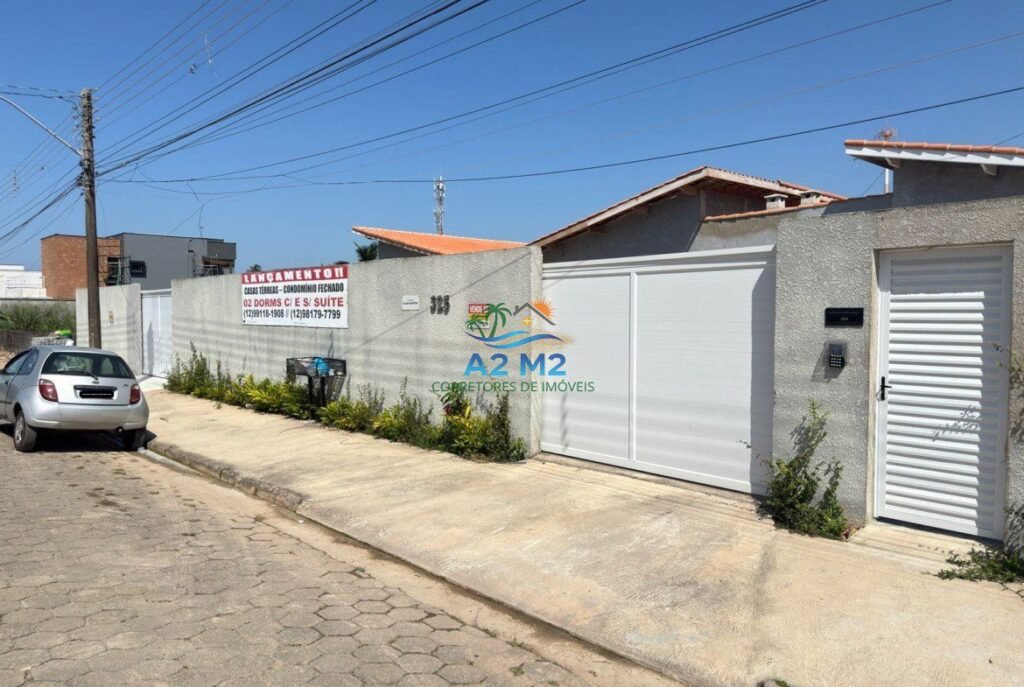 Excelente Oportunidade em Massaguaçu – Casa Térrea a venda – 2 dormitórios sendo 01 suíte – Apenas 300 metros da Praia