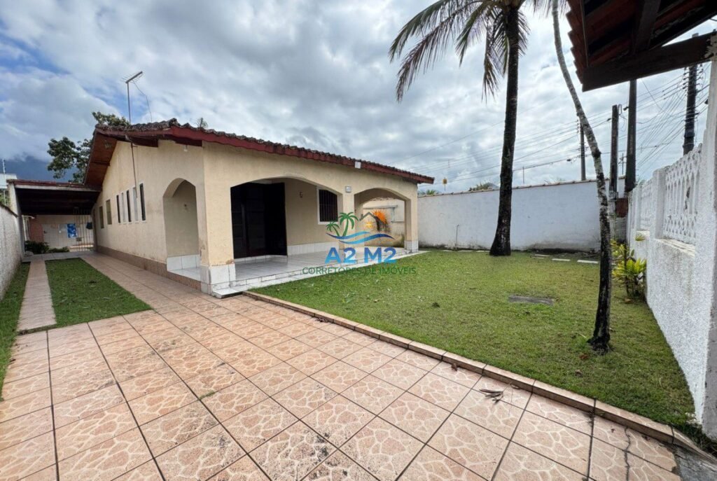 Casa Térrea Mobiliada a 180m da Praia de Massaguaçu – GRANDE OPORTUNIDADE – PREÇO ÚNICO !!