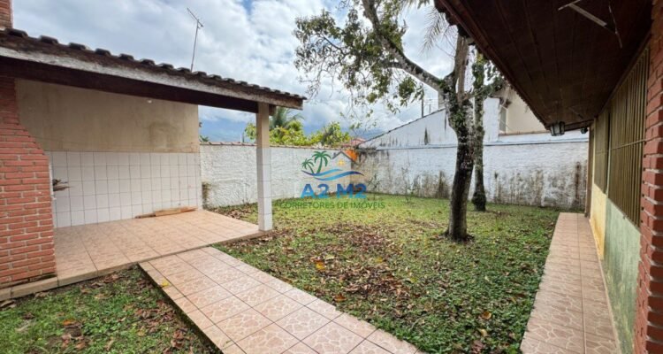 Casa Térrea Mobiliada a 180m da Praia de Massaguaçu – GRANDE OPORTUNIDADE – PREÇO ÚNICO !!