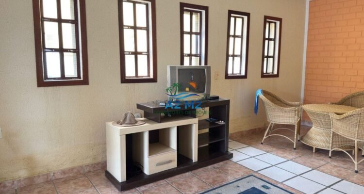 Casa Térrea Mobiliada a 180m da Praia de Massaguaçu – GRANDE OPORTUNIDADE – PREÇO ÚNICO !!