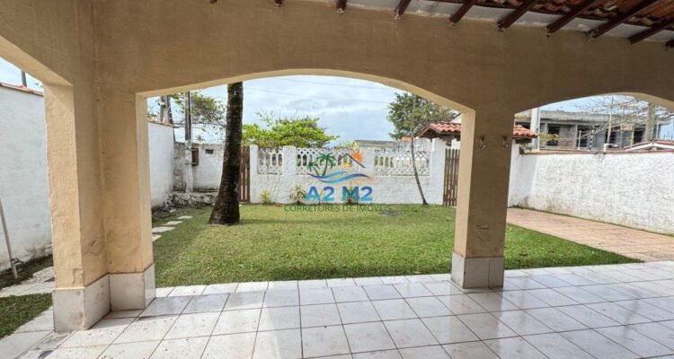 Casa Térrea Mobiliada a 180m da Praia de Massaguaçu – GRANDE OPORTUNIDADE – PREÇO ÚNICO !!