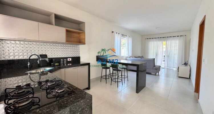 Venda – Casa Térrea com Piscina e Área Gourmet a 850 metros da praia apenas – Massaguaçu / Caraguatatuba