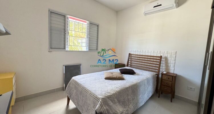 Venda – Casa Térrea com Piscina e Área Gourmet a 850 metros da praia apenas – Massaguaçu / Caraguatatuba