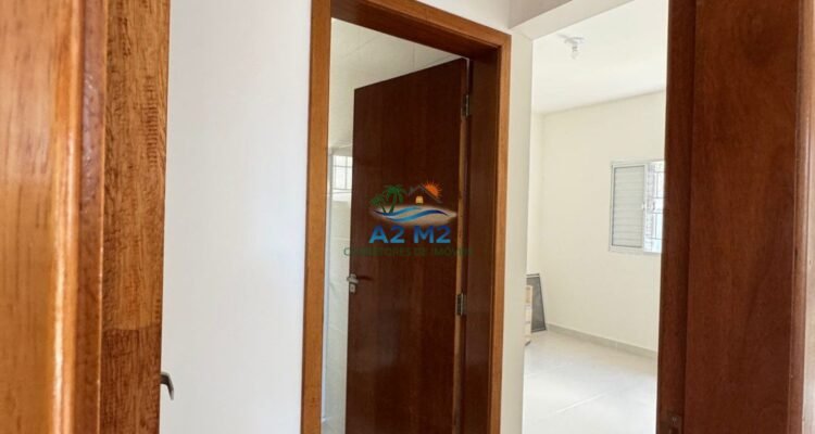 Venda – Casa Térrea com Piscina e Área Gourmet a 850 metros da praia apenas – Massaguaçu / Caraguatatuba