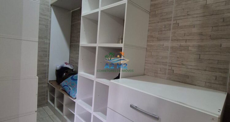 Casa Térrea à Venda – Massaguaçu, a 250 metros da praia!! 03 dormitórios sendo 01 suíte!!