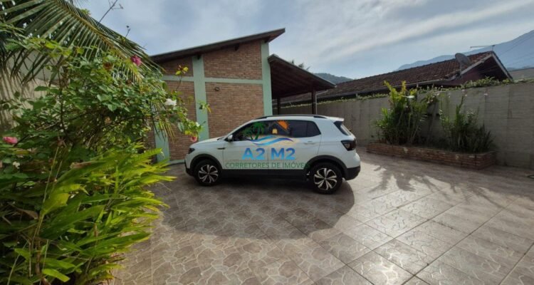 Casa Térrea à Venda – Massaguaçu, a 250 metros da praia!! 03 dormitórios sendo 01 suíte!!