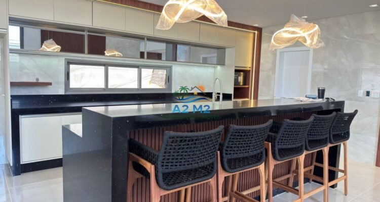 Casa de Alto Padrão em Condomínio Fechado no Massaguaçu – Caraguatatuba | A2M2 Imóveis