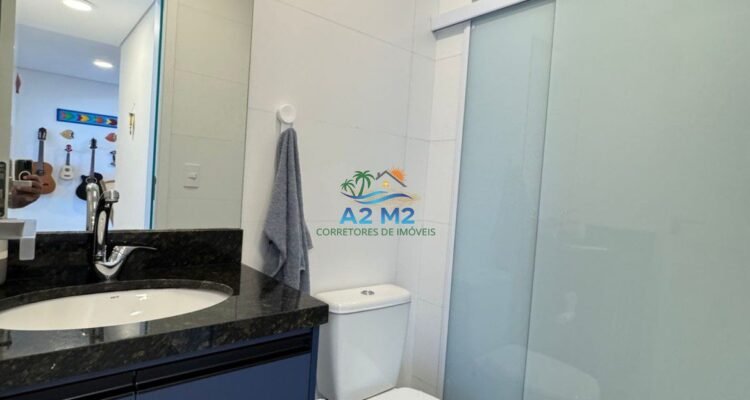 Vende-se Apto Frente para o Mar – 03 Dormitórios sendo 01 Suíte com 02 vagas