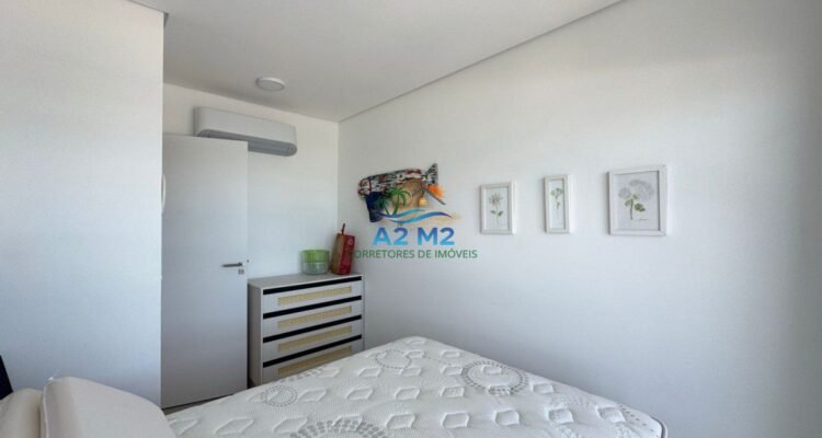 Vende-se Apto Frente para o Mar – 03 Dormitórios sendo 01 Suíte com 02 vagas