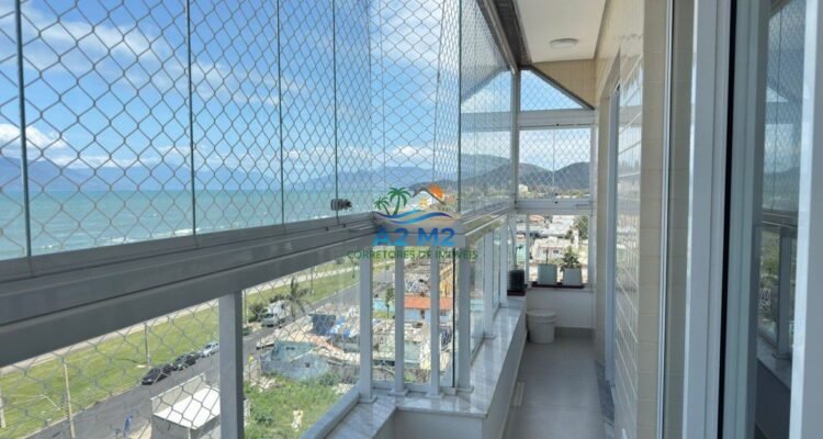 Vende-se Apto Frente para o Mar – 03 Dormitórios sendo 01 Suíte com 02 vagas
