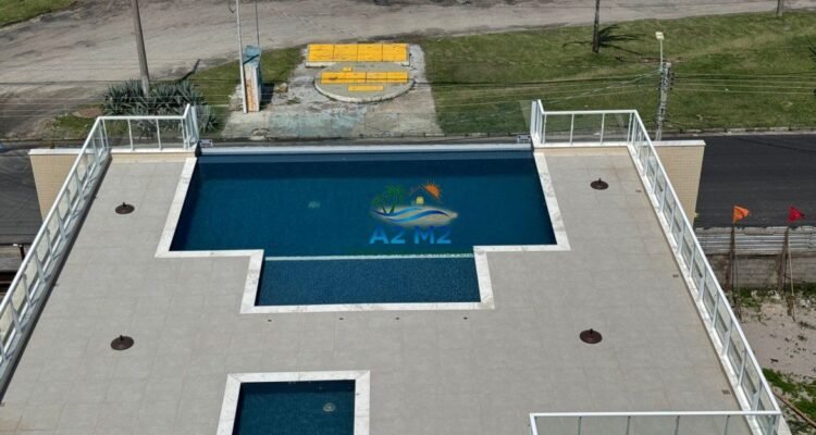 Vende-se Apto Frente para o Mar – 03 Dormitórios sendo 01 Suíte com 02 vagas