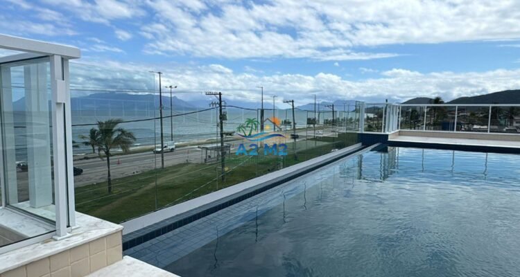 Vende-se Apto Frente para o Mar – 03 Dormitórios sendo 01 Suíte com 02 vagas