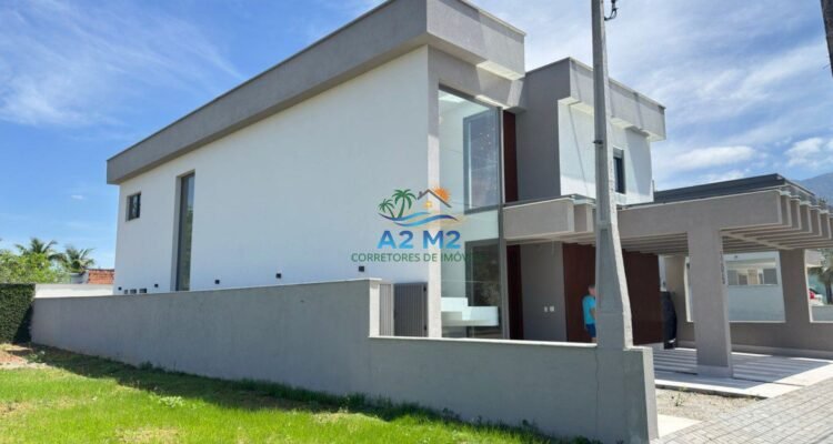 Casa de Alto Padrão em Condomínio Fechado no Massaguaçu – Caraguatatuba | A2M2 Imóveis