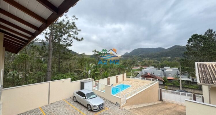 Sobrado em Condomínio Fechado 02 Dormitórios – Bairro Capricórnio II