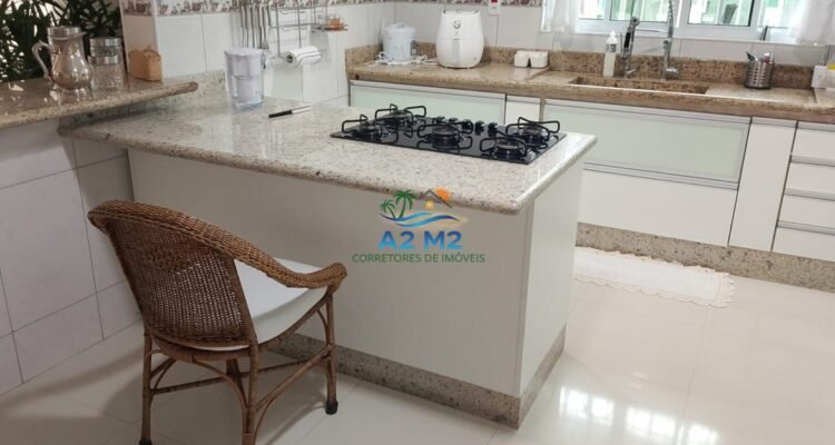 Casa de Alto Padrão a Venda no Indaiá – Requinte, sofisticação, conforto e o privilégio de estar a 02 quadras da praia